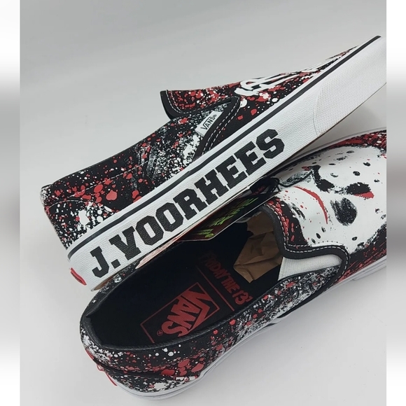 Vans HOUSE OF TERROR Classic Slip On Horror Friday 13th Glow in Dark NEW UK 9 - Picture 6 of 16